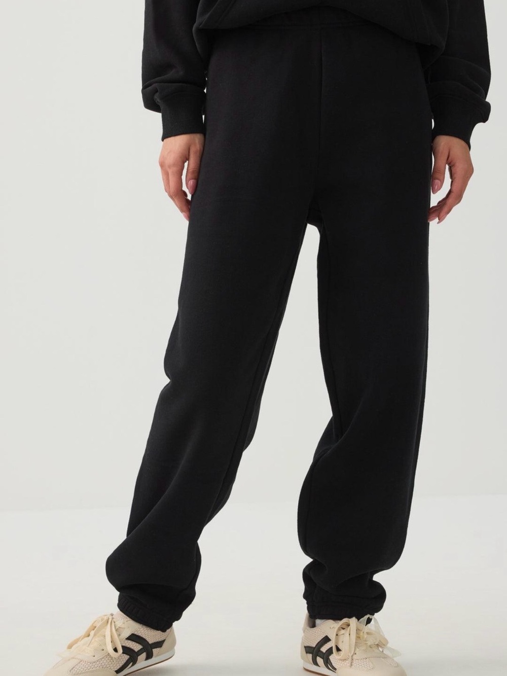 Ardene MADESOFT™ Fleece Baggy Sweatpants – Black Licorice